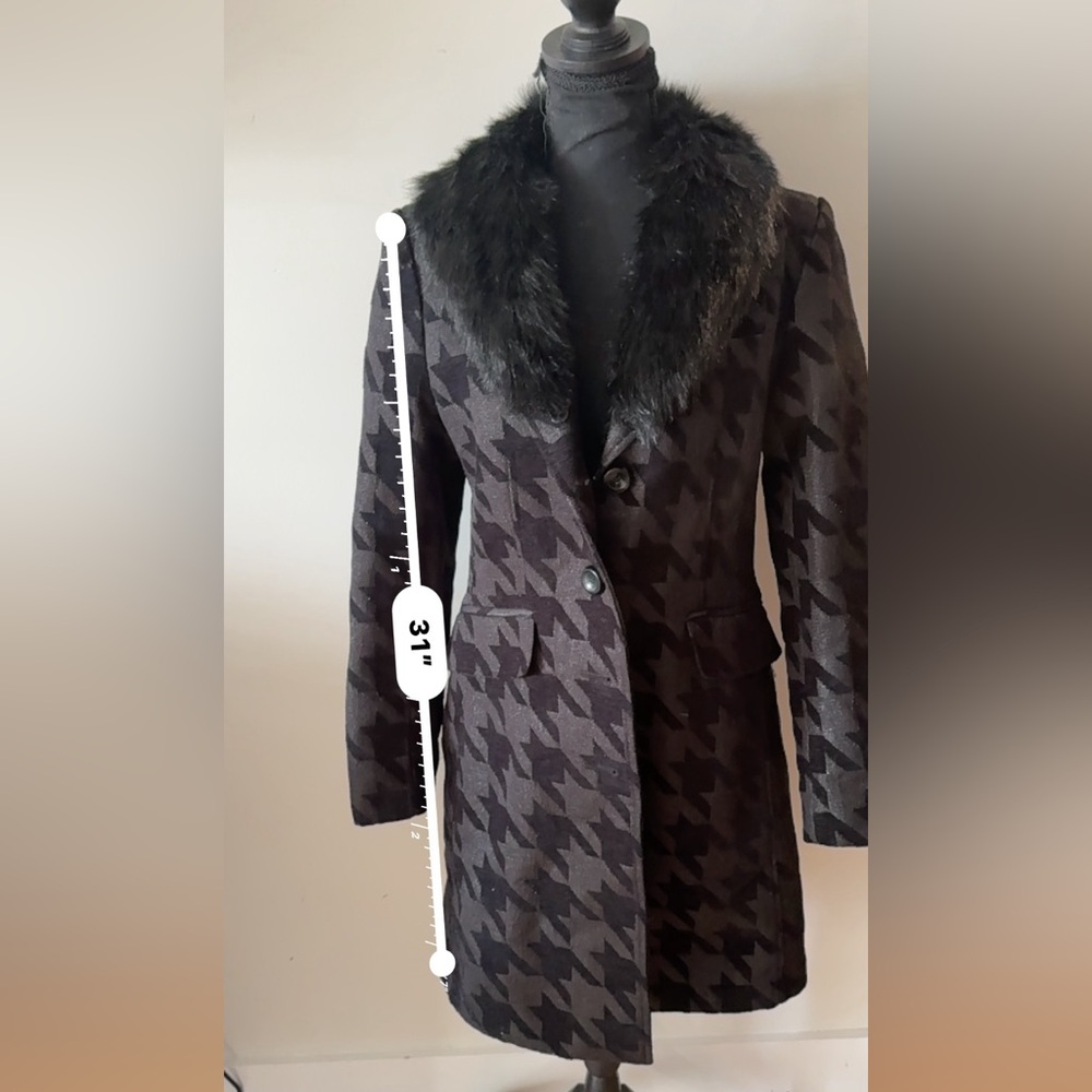 Giacci Women's Houndstooth Print Coat with detachable fur collar - Picture 9 of 11